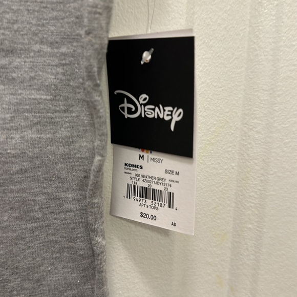 Brand new with tags! Women’s Medium Disney “busy doing nothing” Minnie t-shirt - Picture 4 of 6